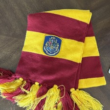Harry Potter GRYFFINDOR 50" Acrylic Scarf Maroon  Gold House Crest Emblem