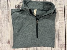 Men  s LuluLemon Sweater Sz XL Pullover Excellent Condition.