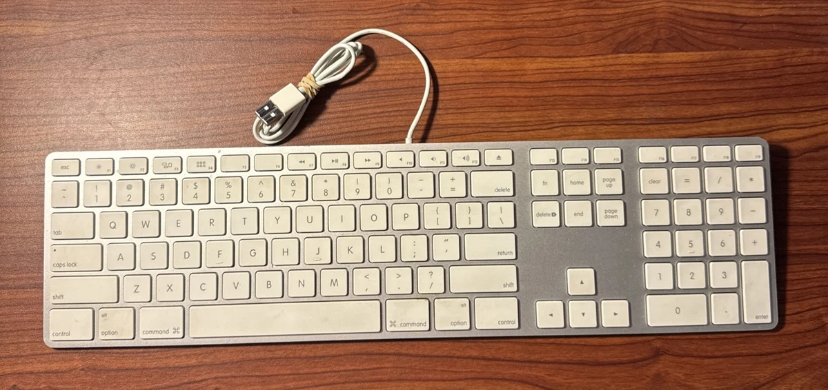 Preços baixos em Teclado com Fio Apple A1243 | eBay