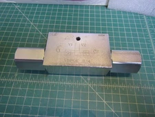 1 – Magister Hydraulics VBPDE 3/8” Double Pilot Operated Check Valve NEW out of