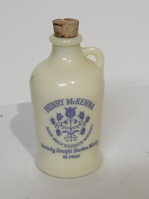 Miniature Henry McKenna 1/10 pint Burbon Wiskey - Empty - W/ Cork