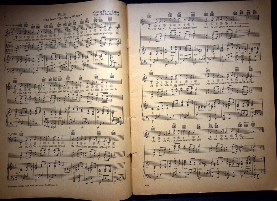 ÁLBUM DE CANCIONES FAVORITAS ESTÁN ARREGLADAS PARA TODOS LOS INSTRUMENTOS HOJA DE MÚSICA VINTAGE Foto 3 de 4