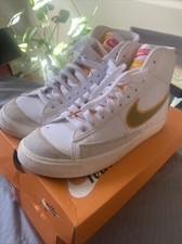 Nike Blazer Mid 77 Rayguns White Gold Green