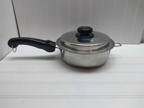 Saladmaster Saucepan 2Qt Versa 304-316 Surgical Stainless Saute Pot & Lid - Picture 11 of 12