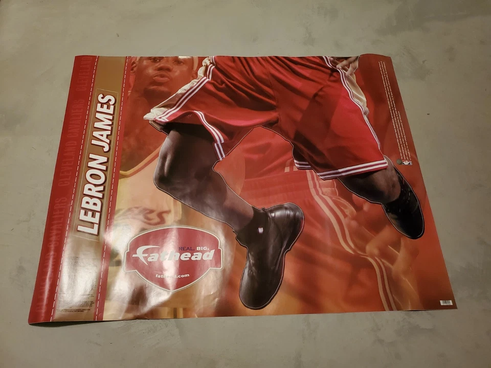 勒布朗·詹姆斯 Big Fathead 底部 仅可重复使用墙面图形骑士 早年 — 第 3/4 张图片