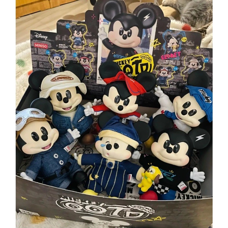 Miniso Mickey Ootd Series Plush Doll Cute Design Collectible Keychain Pendant