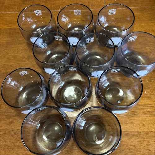 Set of 11 Vintage 70s NFL Cleveland Browns Smoked Tinted Cocktail Glasses 12 oz. - Picture 2 of 7