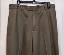 Dockers Men's Chino Dress Pants 32x30 Flat Front Cotton, Relaxed Fit, Never Iron