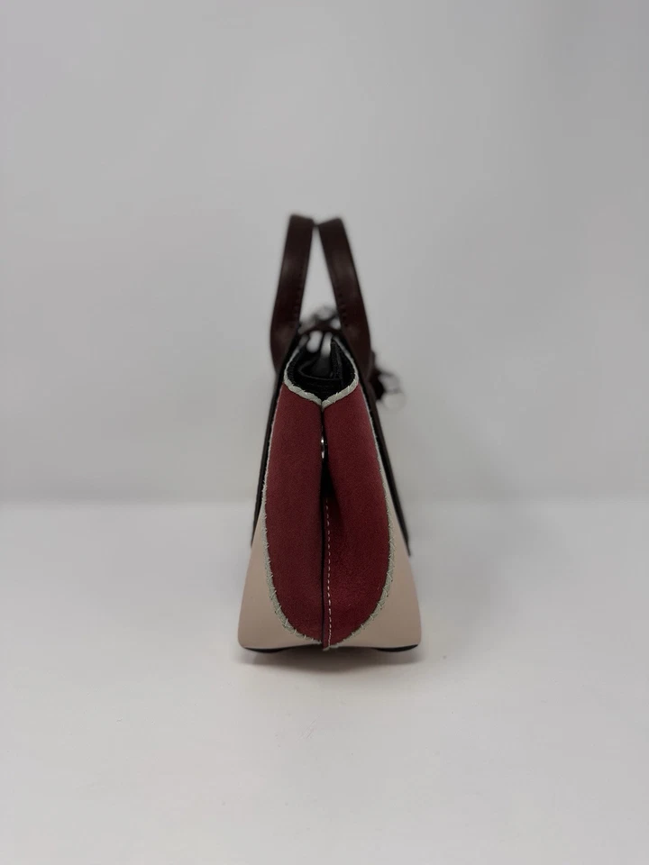 Bolso Bandolera Longchamp Roseau Extra Pequeño Asa Superior *ver descripción Precio de venta sugerido por el fabricante $775 Foto 4 de 4