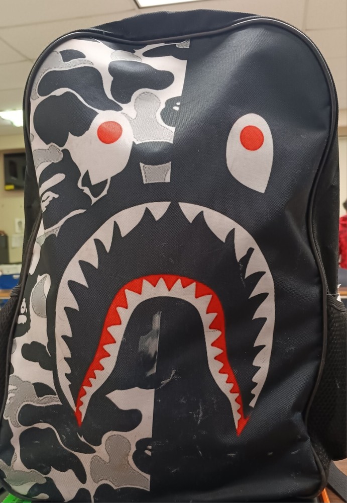 BAPE Black And Red Backpack 1st Camo Shark Day Backpack Small