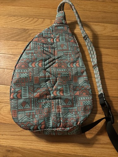 KAVU Rope Sling Bag Original Aztec Very Nice Pattern EUC - Picture 7 of 8