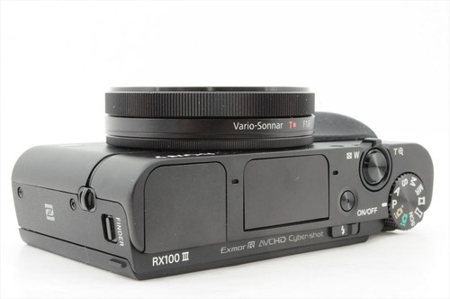 Sony DSC-RX100M3 Mark III Digital Cybershot Near Mint #23106E - Picture 4 of 9