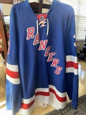 New York Rangers Henrik Lundqvist #30 Authentic NHL Jersey Size 56 Made Canada