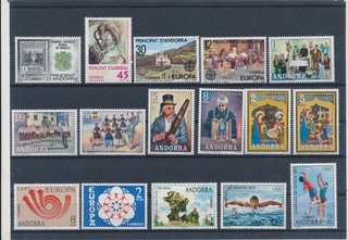 D495374 Spanish Andorra Nice selection of MNH stamps