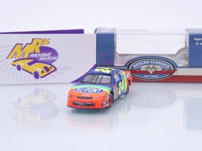 Lionel Racing W242465DUPJGN # Chevy NASCAR 1996 '' Jeff Gordon  DuPont Win '' 1:64