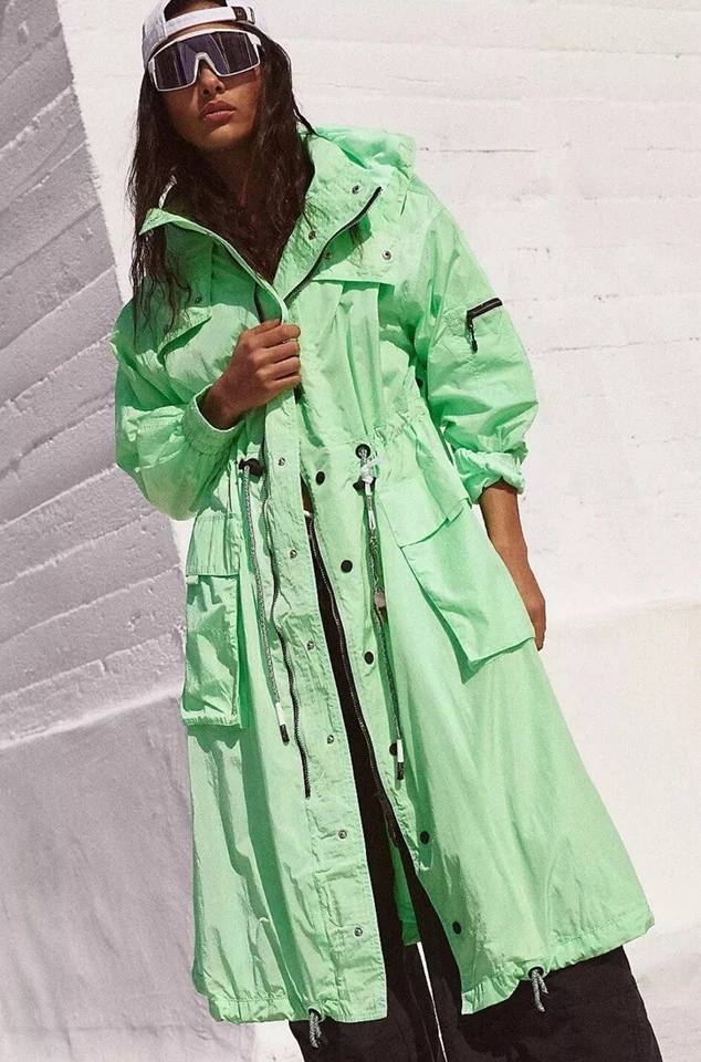 NUEVO CON ETIQUETAS Free People Movement Aurora Maxi Rompevientos Parka Chaqueta Neón Lima XS $228