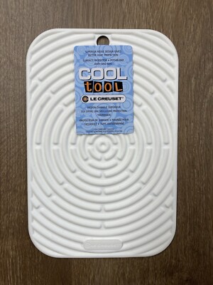 ''White'' LE CREUSET 9.5 x 6'' Silicone Trivet Mat Potholder Rectangular Hot Pad 