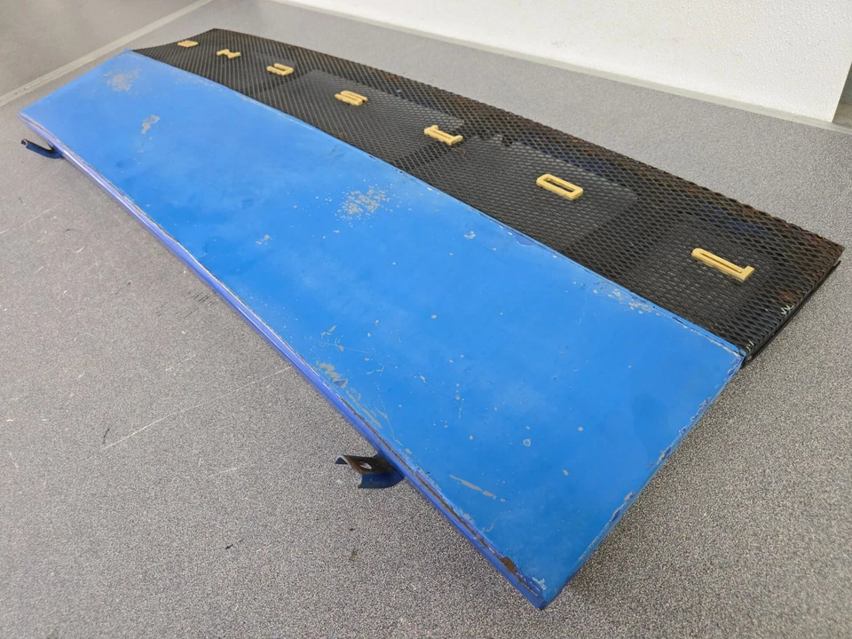 BONITO USADO ORIGINAL GENUINO PORSCHE 914 AZUL TAPA DEL MOTOR CON PARRILLA #18 Foto 4 de 4