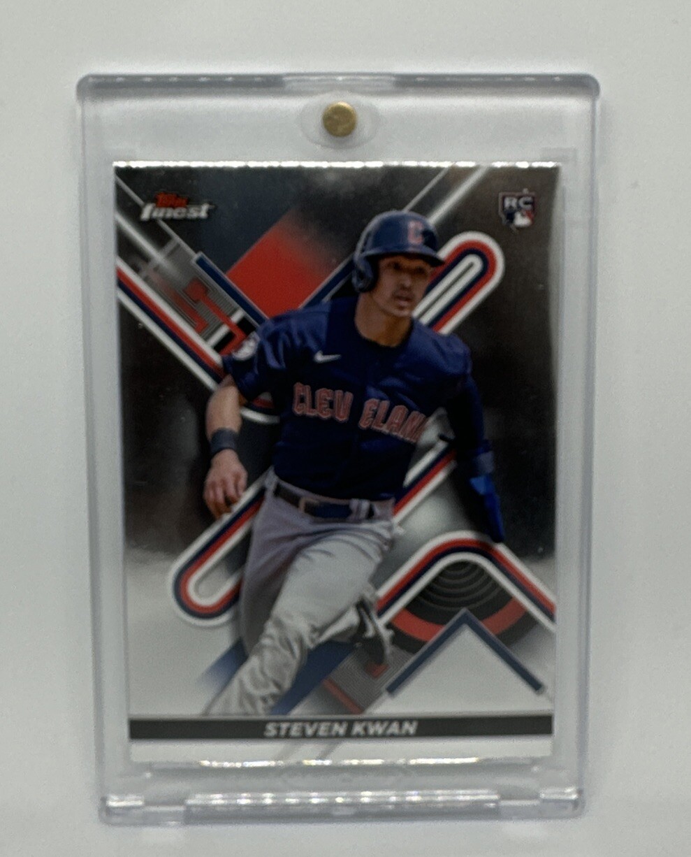2022 Topps Finest - Refractor #30 Steven Kwan (RC)