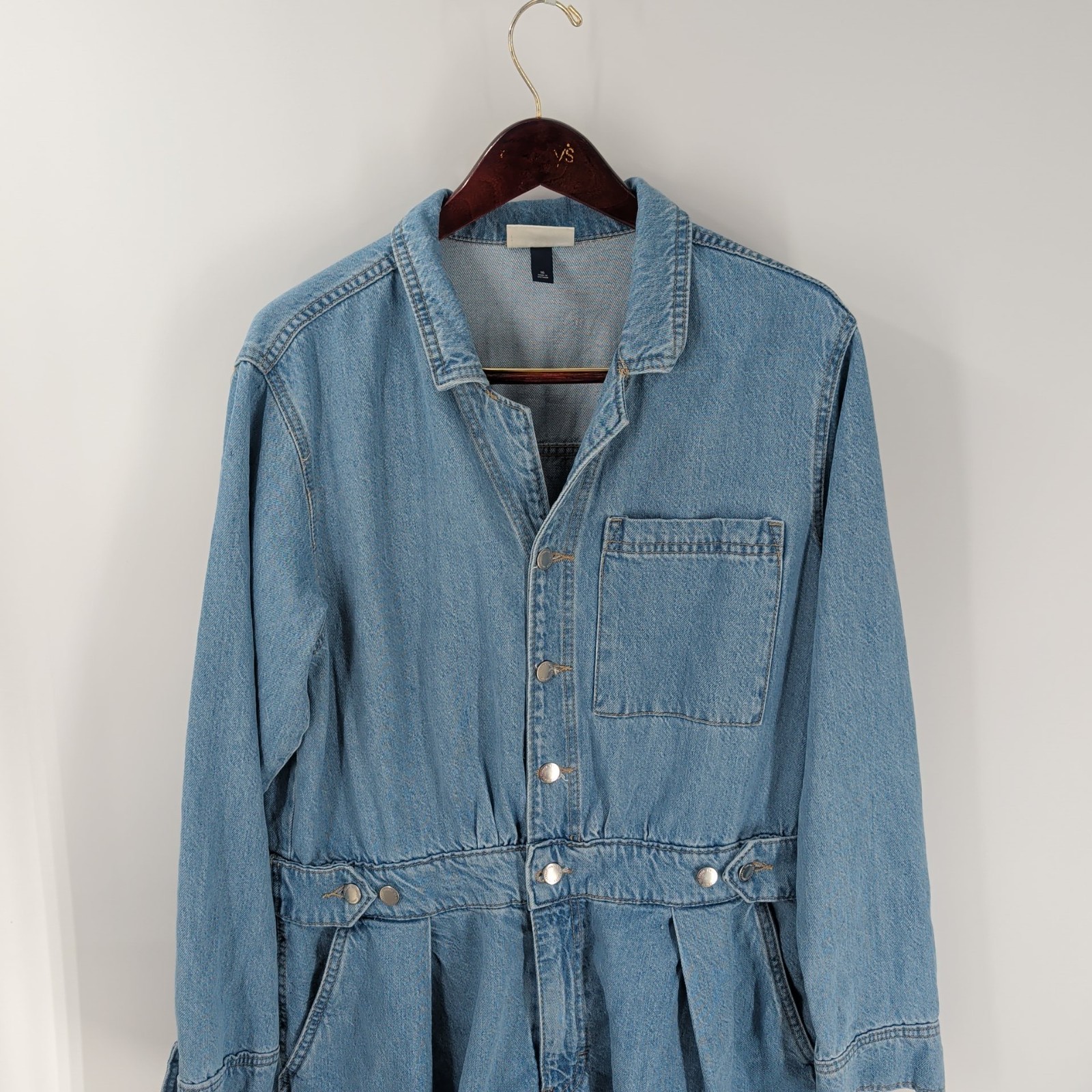 Universal Thread Adjustable Long-Sleeve Medium Wa… - image 2