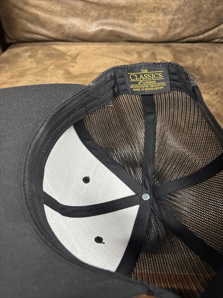 Sombrero de marca Bills Yupoong The Classics con bandera estadounidense parche del estado de Michigan Foto 4 de 4