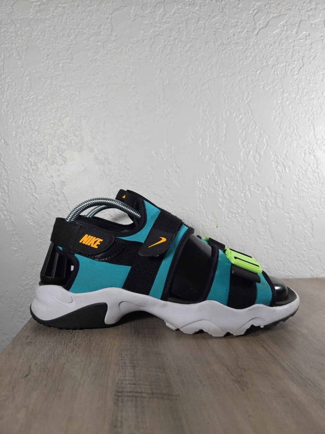 SANDALO NIKE CANYON NA Uomo Tg. 9 CW9704 300