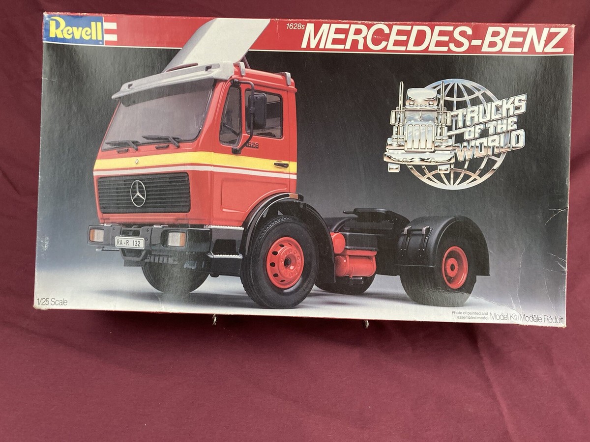 Revell 1/25 Mercedes Benz 1628S Tractor Trucks of the World Series