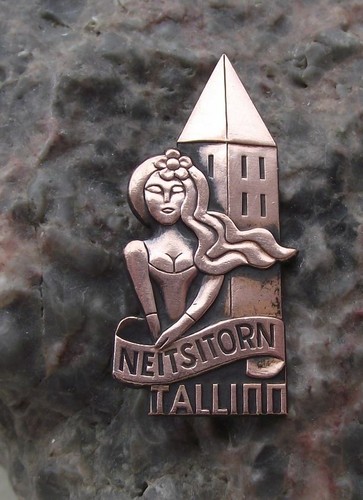 Vintage Tallinn Estonia Neitsitorn City Towers Princess Tourist Pin Badge