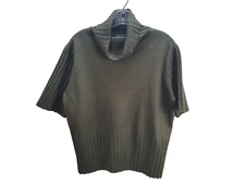 Boutique Europa Women's Large Turtle neck Knit Sweater Short Sleeve Green