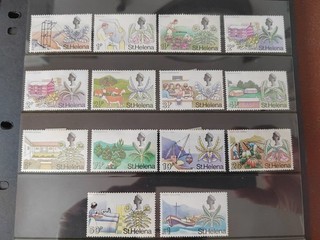 ST HELENA 1971 QEII SG261 274 FULL SET TO £1 MOUNTED MINT