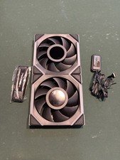  2 Lian Li UNI FAN SL Wireless LCD 120 Standard Blade with Controller/Cables.