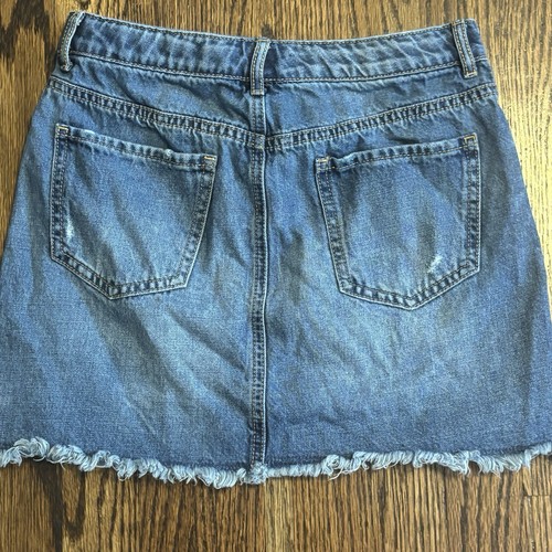 GAP Kids Girls Denim Medium Wash Distressed Jean Skirt Pockets Size 14 Regular - Picture 4 of 5