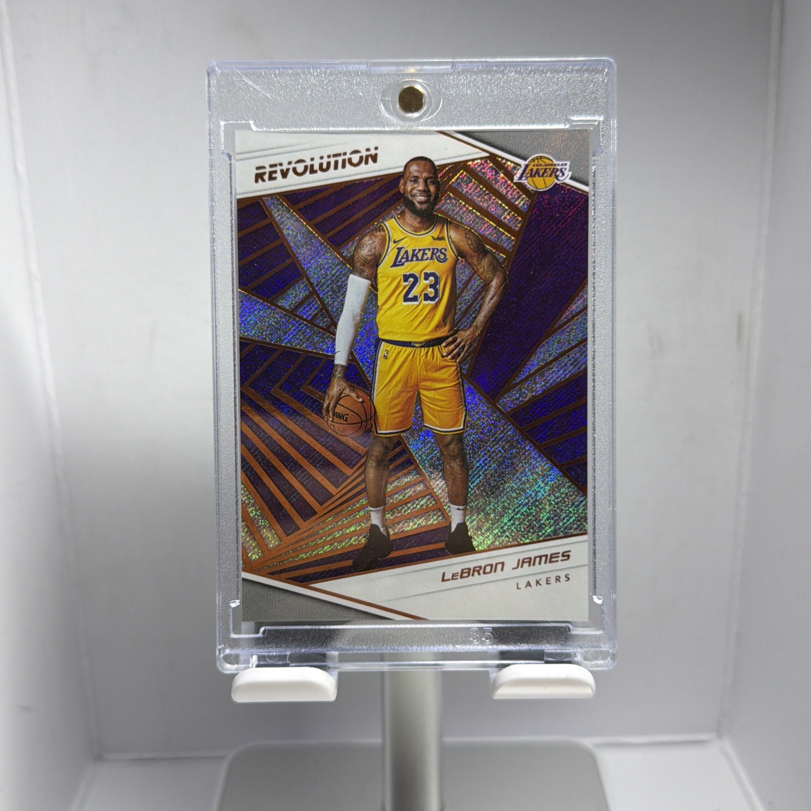 2018-19 PANINI REVOLUTION #40 LEBRON JAMES