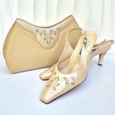 MELLUSO Italia decolte taglia 38 e borsetta set beige come nuove. Come nuovo