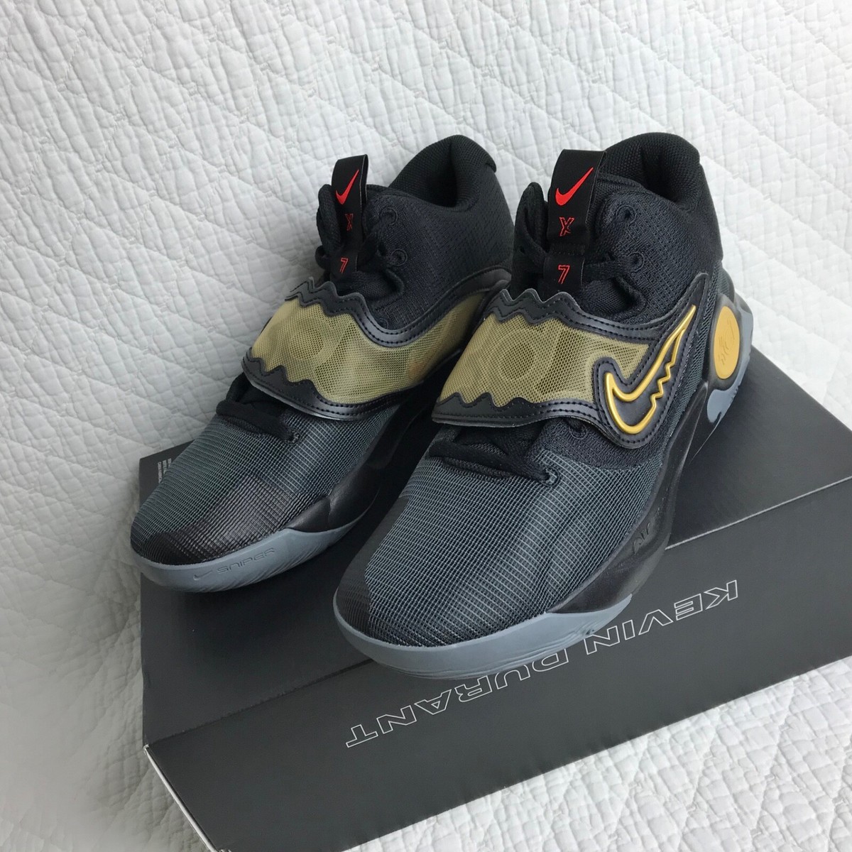 Nike KD Trey 5 X EP DD9538-010 Black Metallic Gold Basketball Sneaker Men 12 Nike KD Trey 5 X Black / Metallic Gold - Aug 2022 - DD9538  main image 3