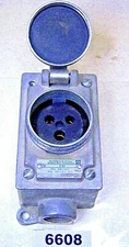 Russell  Stoll Plug and Receptacle 3753 30A @250VAC 20-600VAC