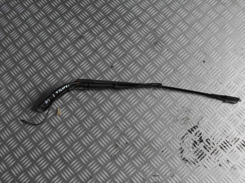 Scheibenwischerarm  L A9068200644 VW Crafter 35 TDI DPF 2E../2F..