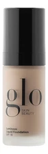 Glo Luminous Liquid Foundation SPF 18 Naturelle. Foundation