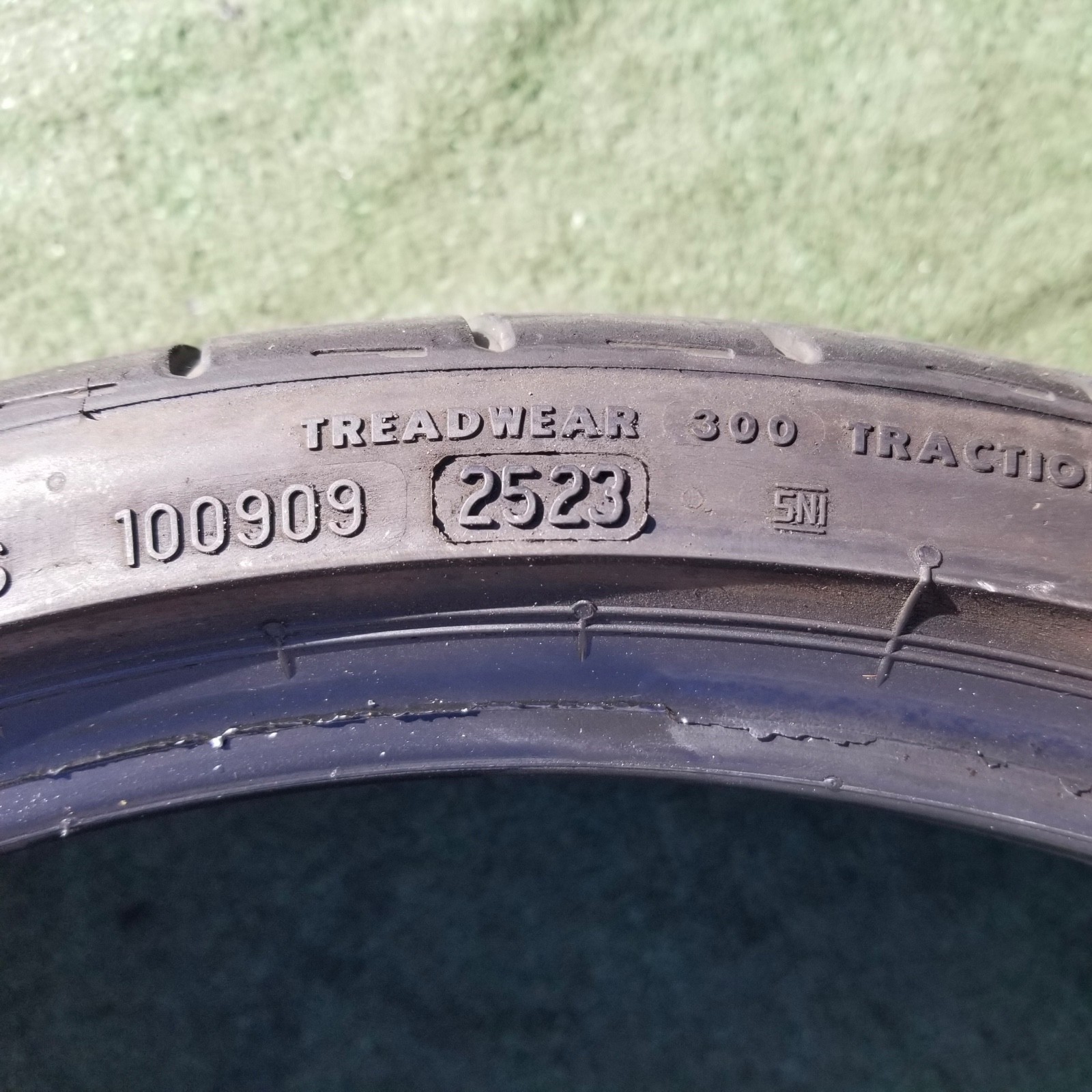 245/30R20 Bridgestone Potenza Sport Tires 245/30ZR-20 245/30ZR20 Lamborghini 50%