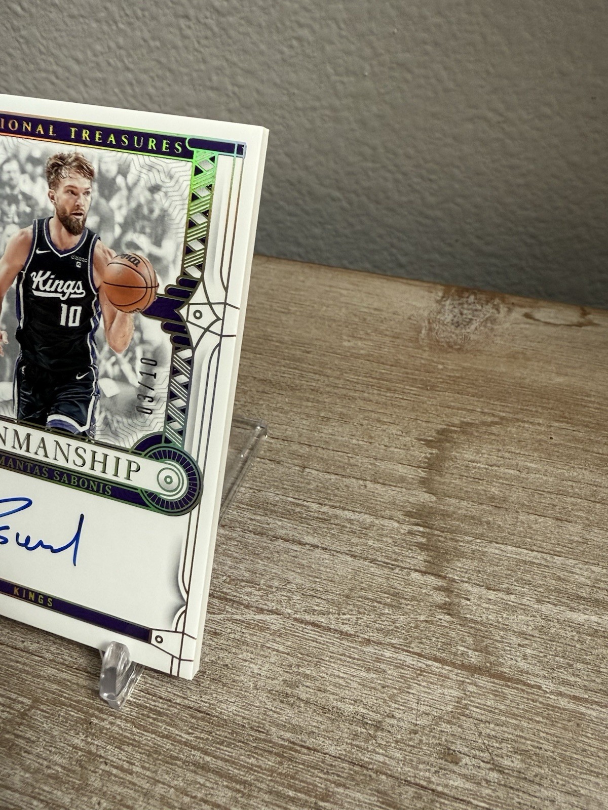 2023-24 National Treasures Penmanship Domantas Sabonis /10 NBA On-card Auto view 3