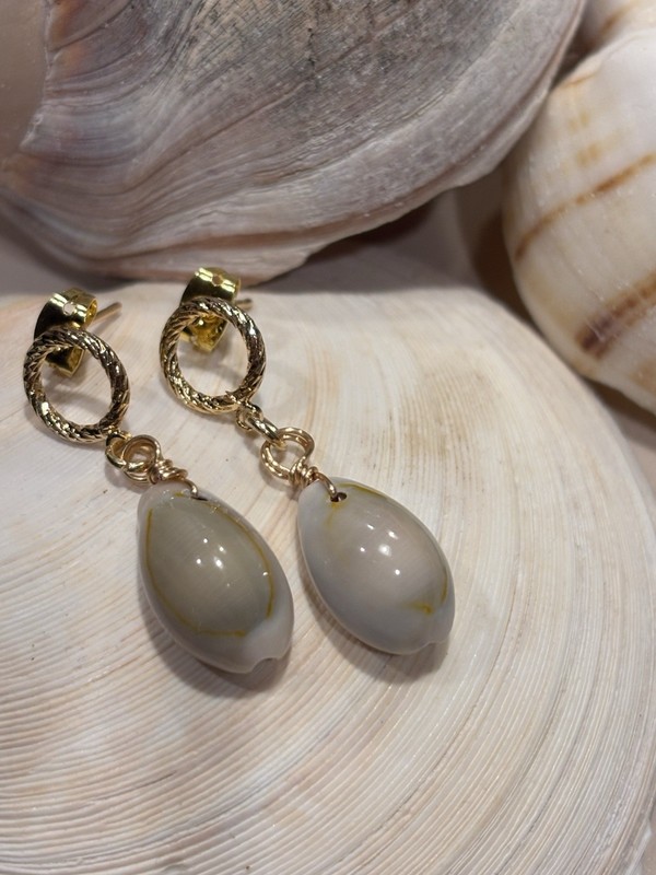 Artisan 18K Gold Played Brass Twist Circle Earrings with Tan/Cream Cowrie Shells