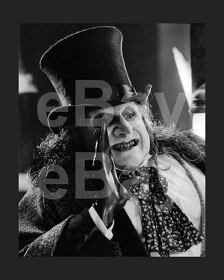 Batman Returns (1992) Danny DeVito  Penguin  16x12 Foto Poster Druck