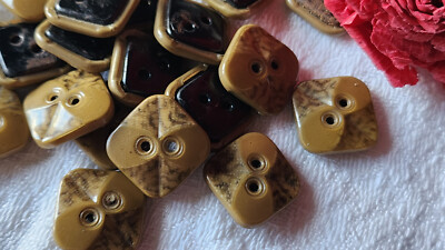 Lot De 10 Boutons Anciens Marron Tigré - Diamètre 2,2 Cm - Réf. 3332 - Occasion