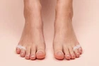 2 pairs OF PRO 11 WELLBEING Little Toe Straightener Separator Bunions Calluses