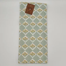 DII Aqua Mist Flowers Print Cotton Kitchen Towel 18x28"