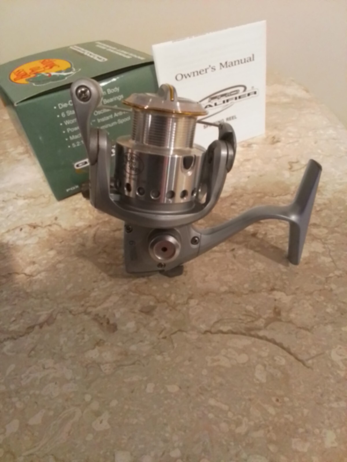 Bass Pro Shops Pro Qualifier PQX 1500 Spinning Reel In Original