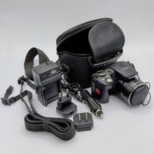 Canon Powershot SX500 IS Digital Bridge Camera Working w/ 30x Optical Zoom Lens