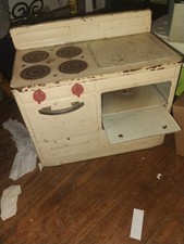 Antique Little Lady Electric Oven Metal , With Metal Doll Dishes