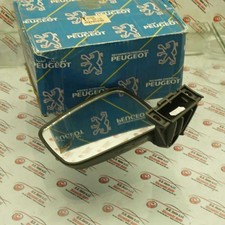 Retroviseur droit (ou coque) Peugeot 504