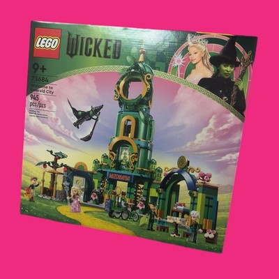 Lego Wicked Welcome to Emerald City (75684) Universal Building Set RARE